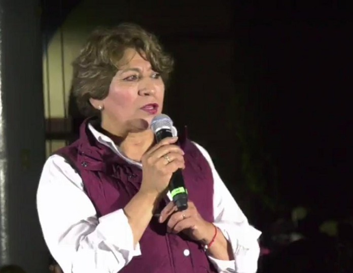 delfina en texcoco