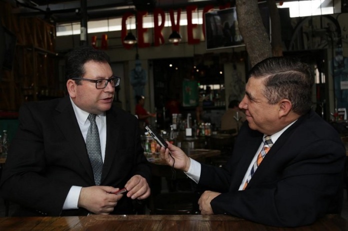 santos-briz-fernandez-un-moderno-quijote-del-periodismo-televisivo