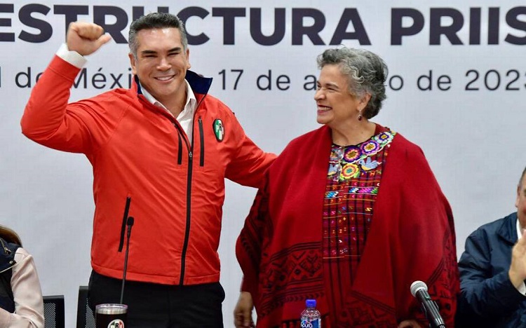 Alejandro Moreno y Beatriz Paredes