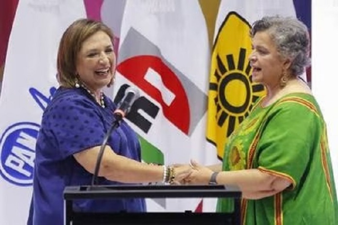 Xóchitl y Beatriz
