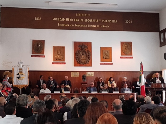 José Luis Uribe