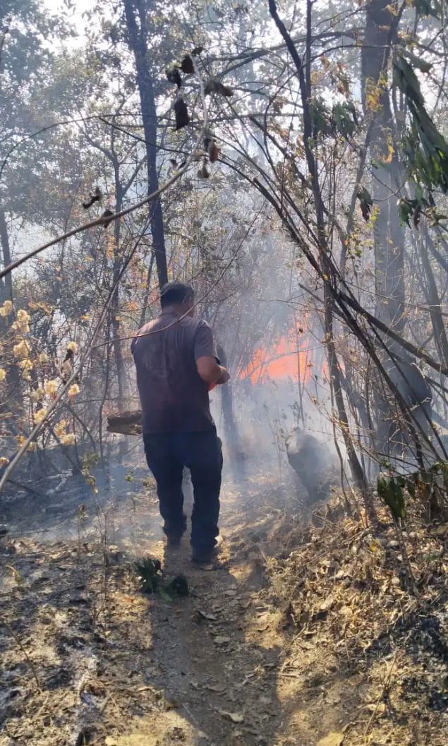 se-registra-nuevo-incendio-en-el-izta-popo-por-el-lado-de-tlalmanalco (1)