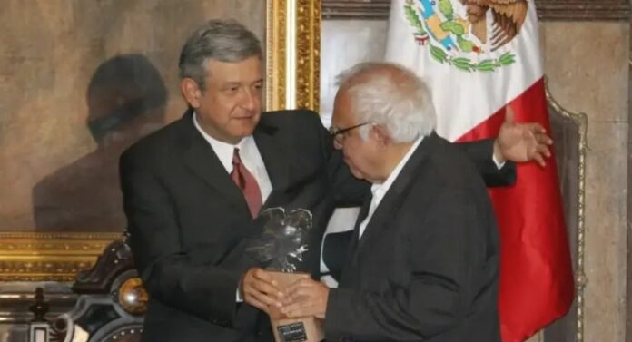 Monsivais y amlo